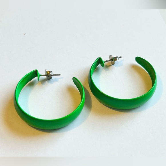 Vintage Green Hoop Earrings Retro Y2K Neon Half Hoop Statement Jewelry 90’s - Picture 4 of 6